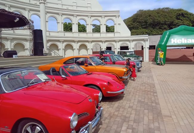 1º Encontro de Carros Antigos de Pedrinhas Paulista